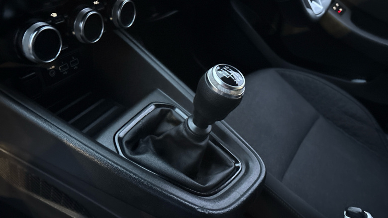 Renault Clio 1.0 TCe 90 Iconic 5dr Petrol Hatchback